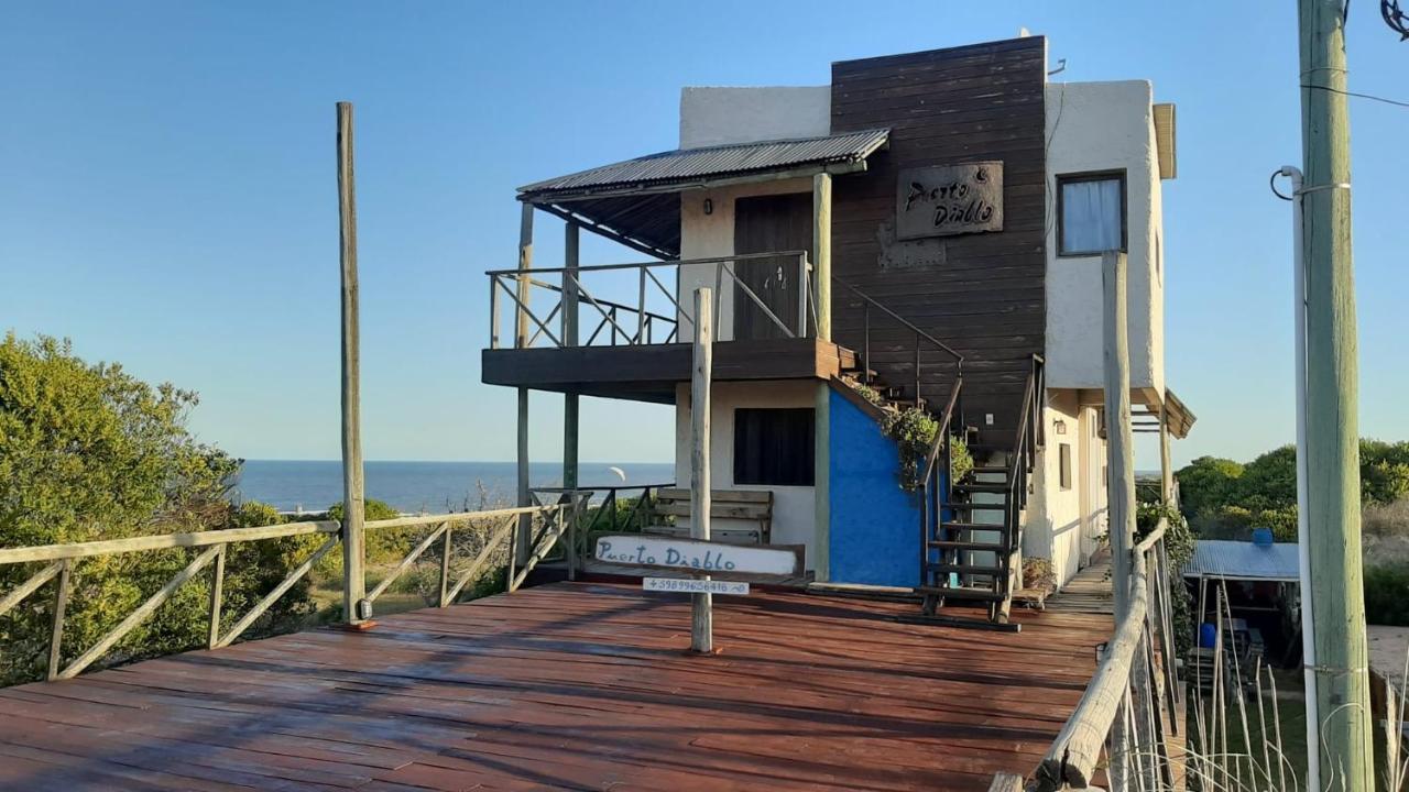 Cabanas Puerto Diablo Punta Del Diablo Esterno foto